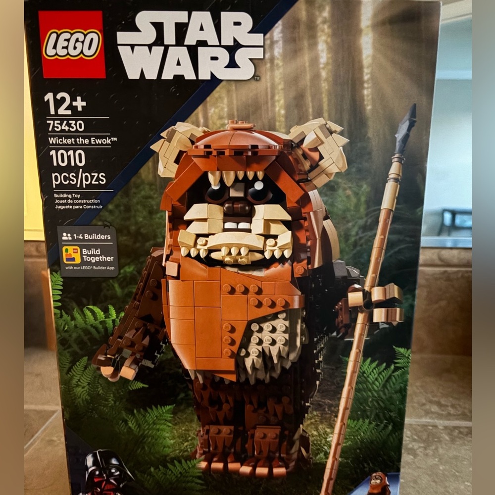 LEGO Star Wars Wicket the Ewok in Brown and Tan